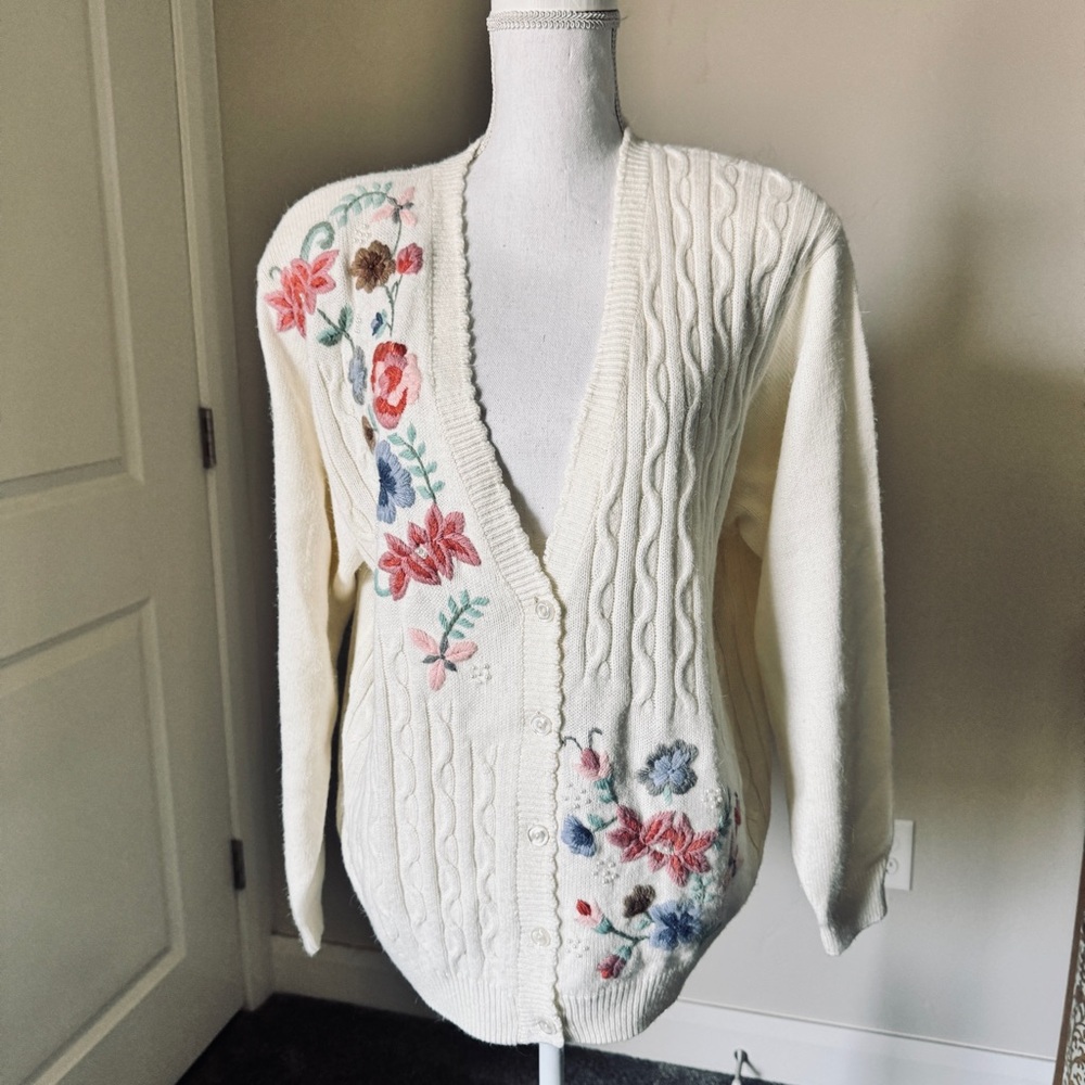 Vintage Cream Floral Embroidered Cable-Knit Cardigan Sweater